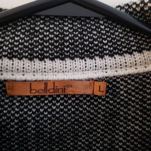 Belldini Black & white knitted checkered sweater - Picture 4 of 4